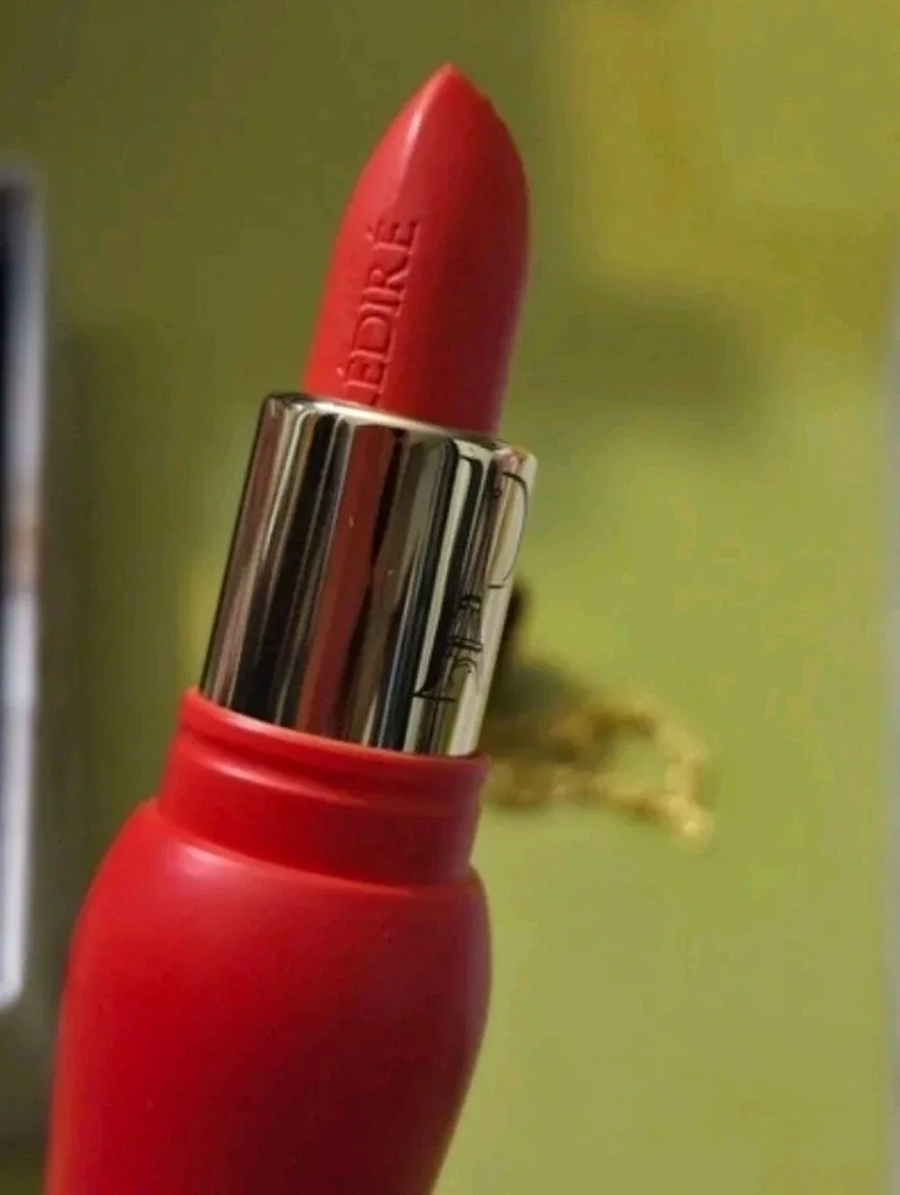 Beautiful Scarlet Red Lipstick in Stunning Case